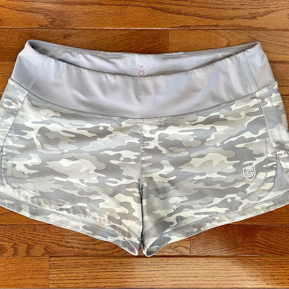 GOAL FIVE Gray Camo Women Shorts